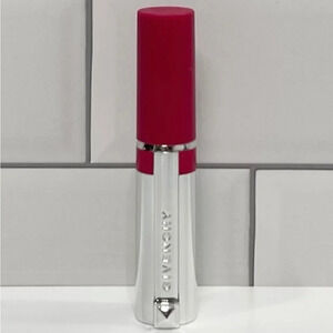 Givenchy 204 Fuchsia Angora Liquid Lipstick